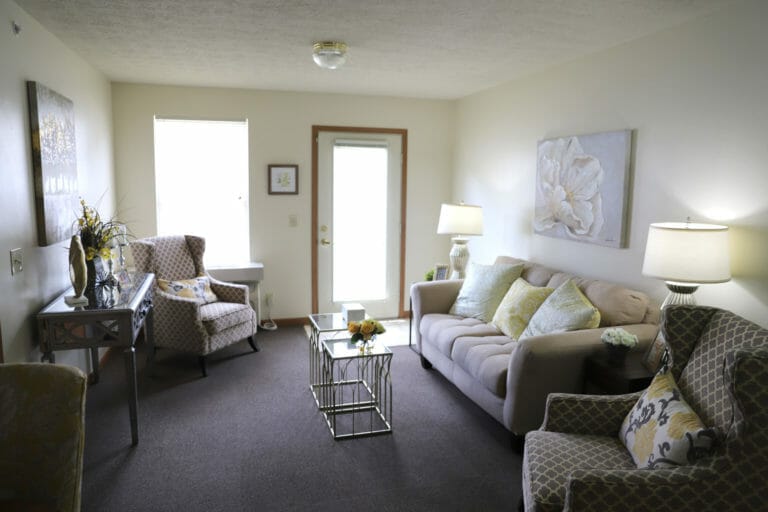 Meadow Lakes Assisted Living Apartments Living Room