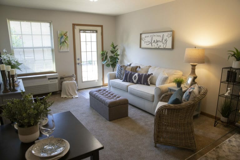 Brownsburg Meadows Assisted Living Apartments Living Room